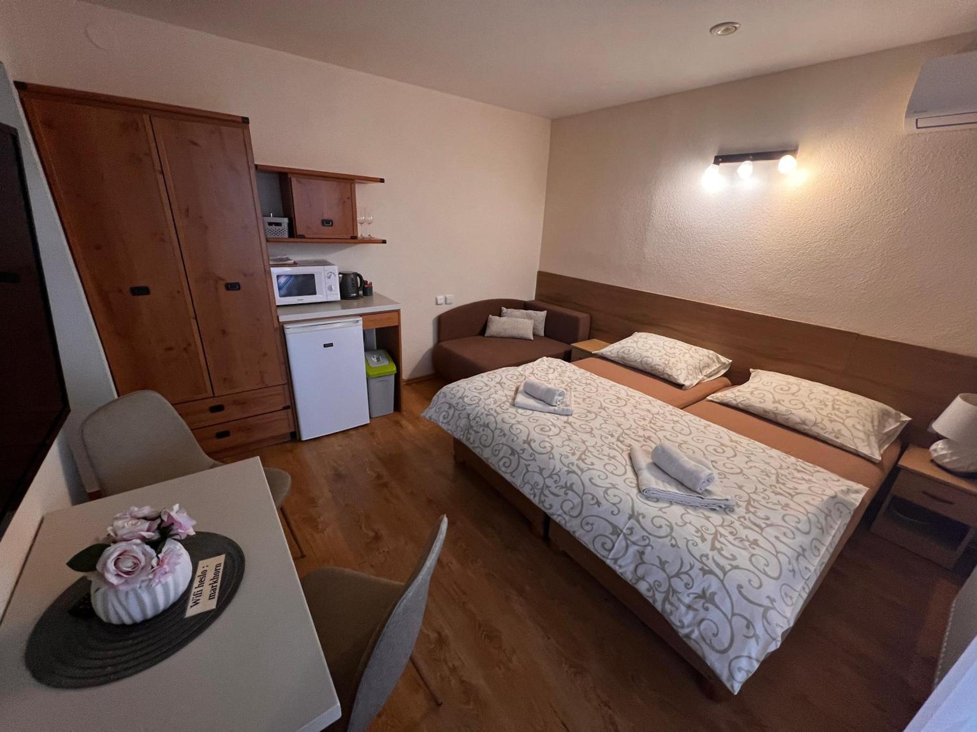 Apartmany Teddy Bojnice Eksteriør bilde